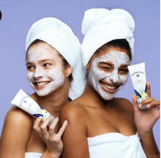 Spa Day Moisturizing Gathering Mask
