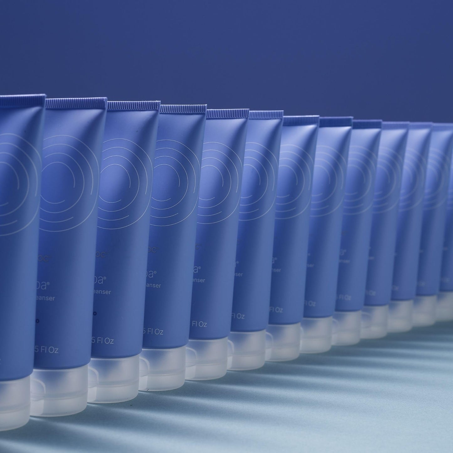 Nu Skin ageLOC LumiSpa Treatment Cleanser | Sensitive Skin | Gentle and Comforting Formula for Balanced Complexion | Enhanced LumiSpa Performance | Infused with ageLOC Technology | 3.4 fl oz